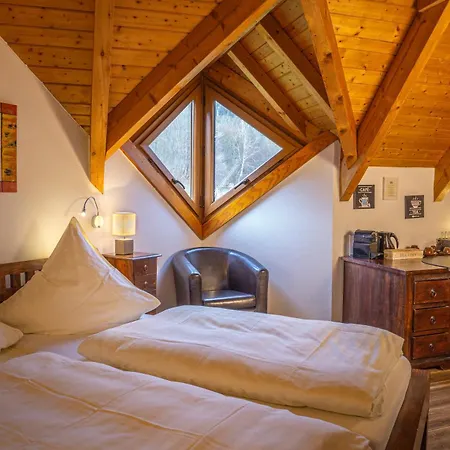 Hotel-restaurant Eifeler Seehuette Szálloda