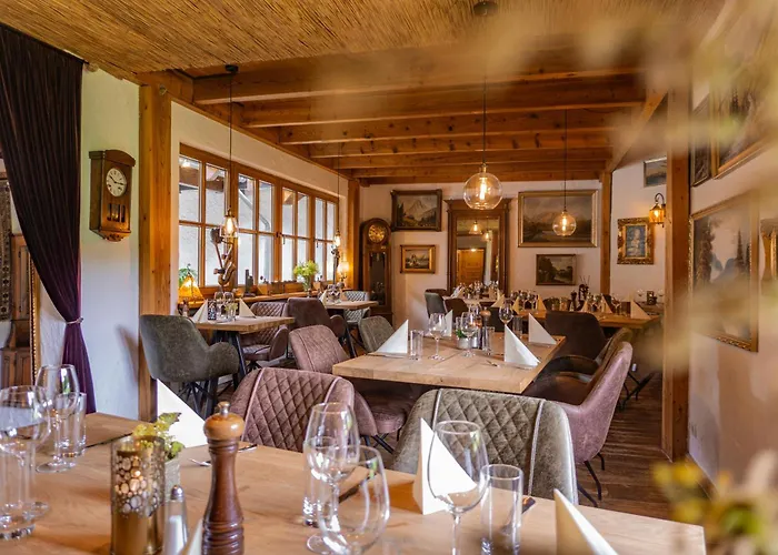 מלון Hotel-restaurant Eifeler Seehuette *