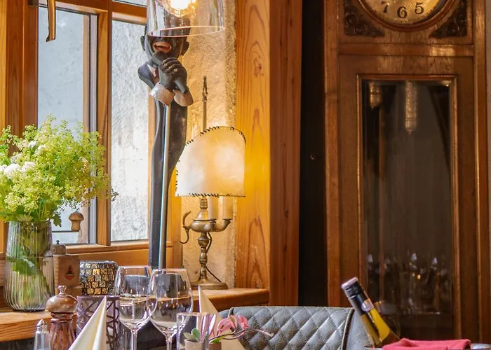 Hotel-restaurant Eifeler Seehuette Rieden (Mayen-Koblenz)