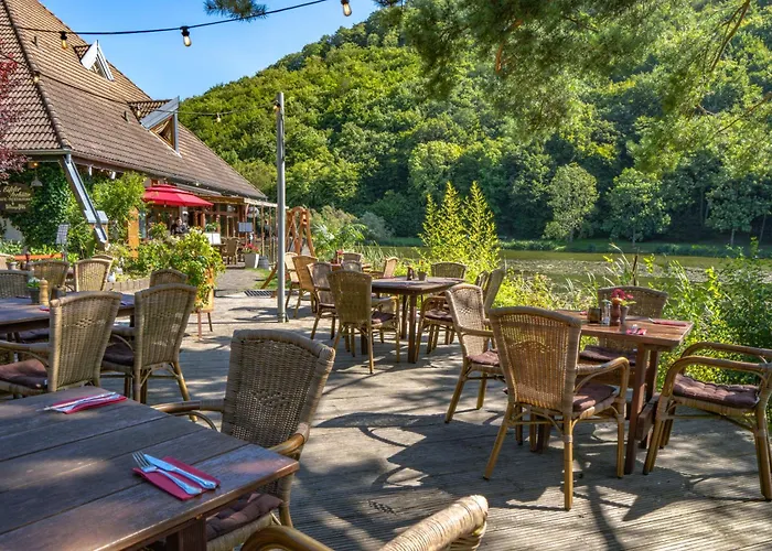Hotel-restaurant Eifeler Seehuette מלון Rieden (Mayen-Koblenz)