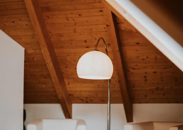 Hotel-restaurant Eifeler Seehuette מלון Rieden (Mayen-Koblenz)