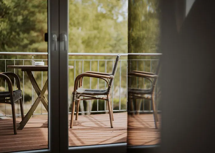 Hotel-restaurant Eifeler Seehuette Rieden (Mayen-Koblenz)